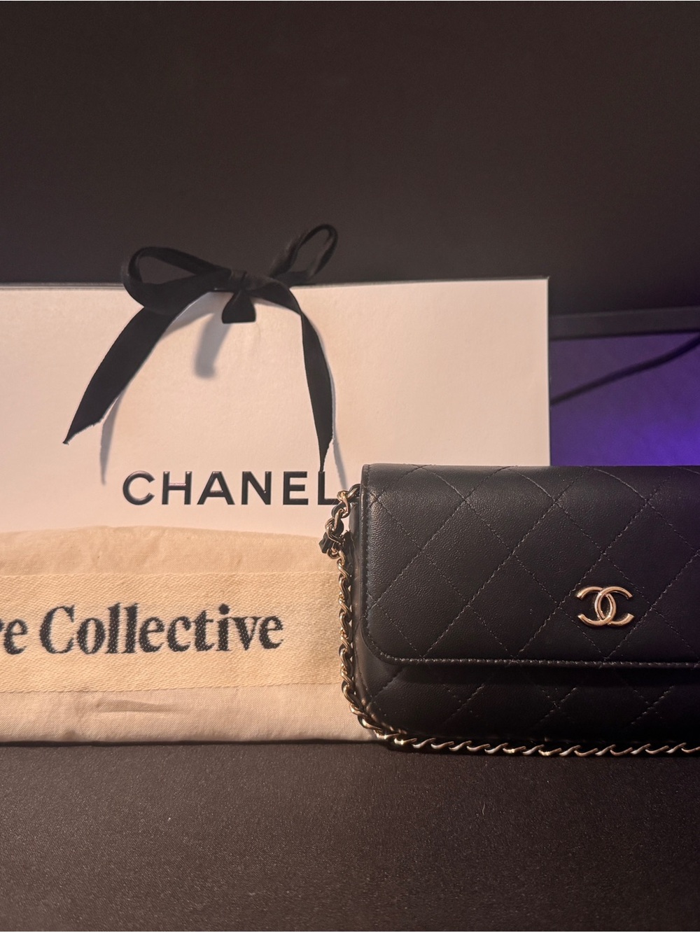 CHANEL Black Quilted Leather Crossbody Wallet with Gold Chain
